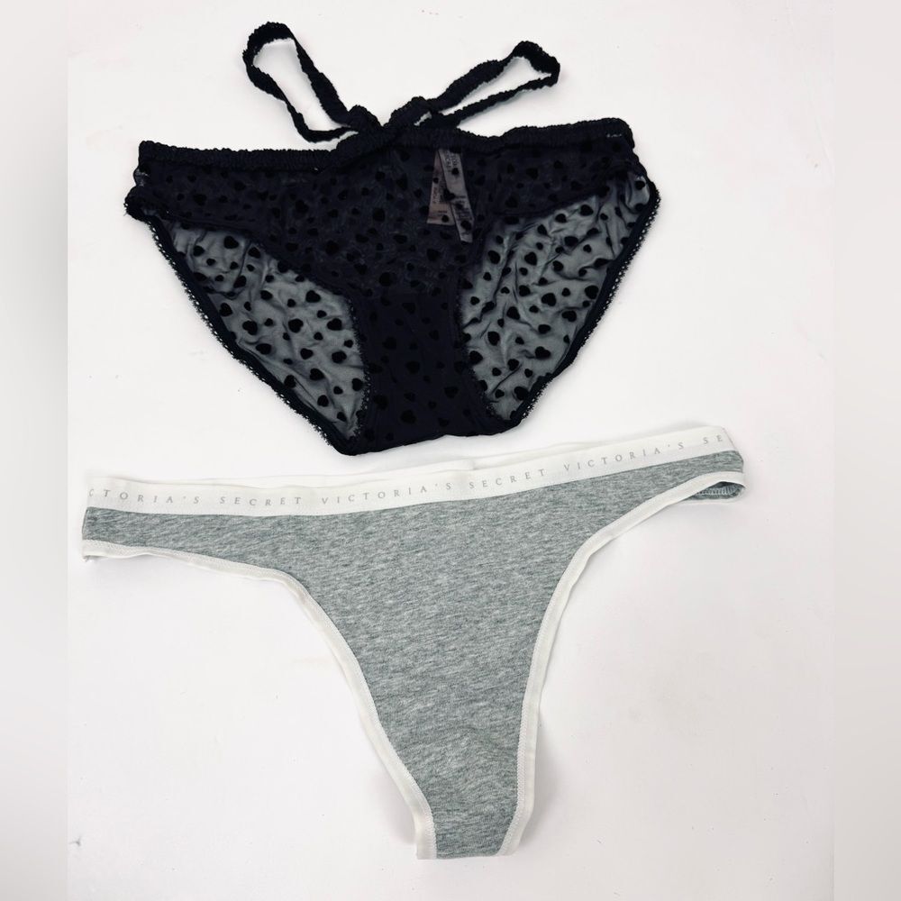 NWT Victoria's Secret Black Sheer Velvet Heart Strappy Panty W Gray Thong M